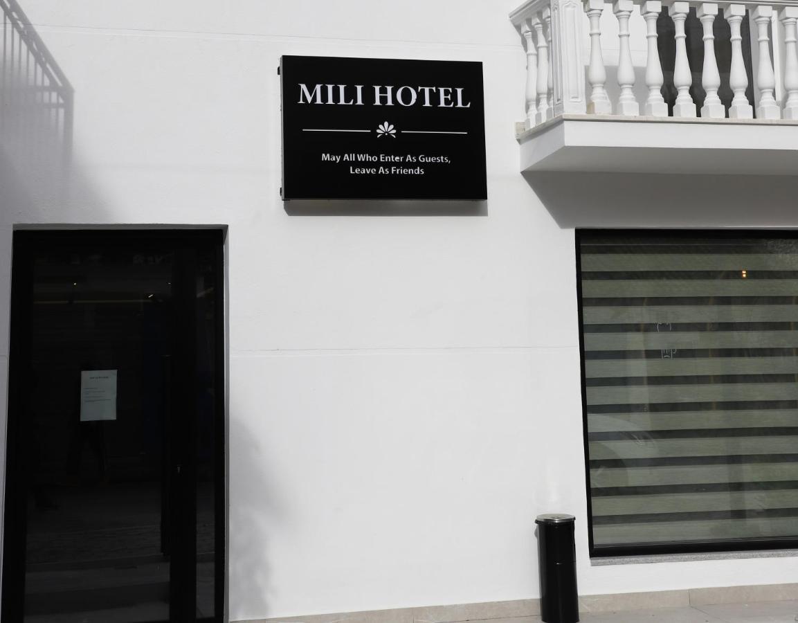 Mili Hotel Берат Экстерьер фото