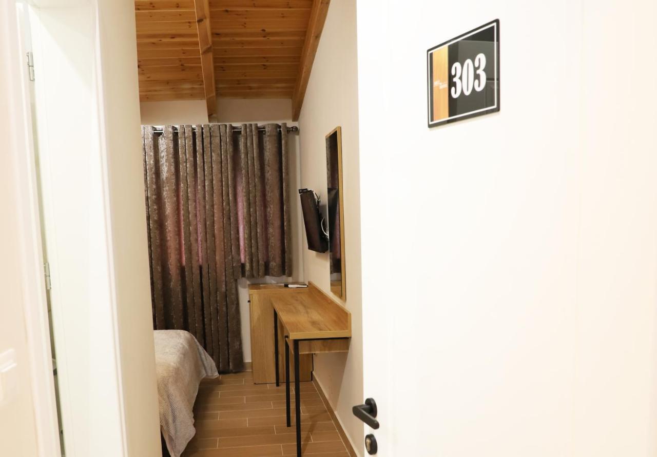 Mili Hotel Берат Экстерьер фото