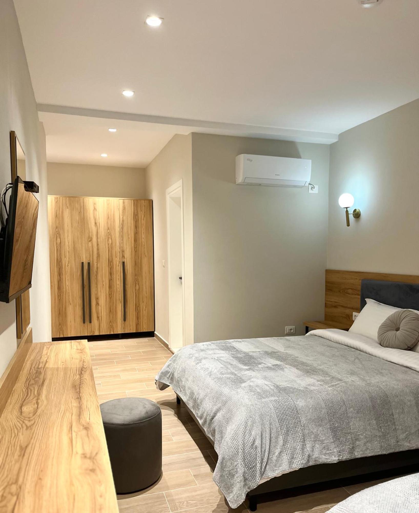 Mili Hotel Берат Экстерьер фото