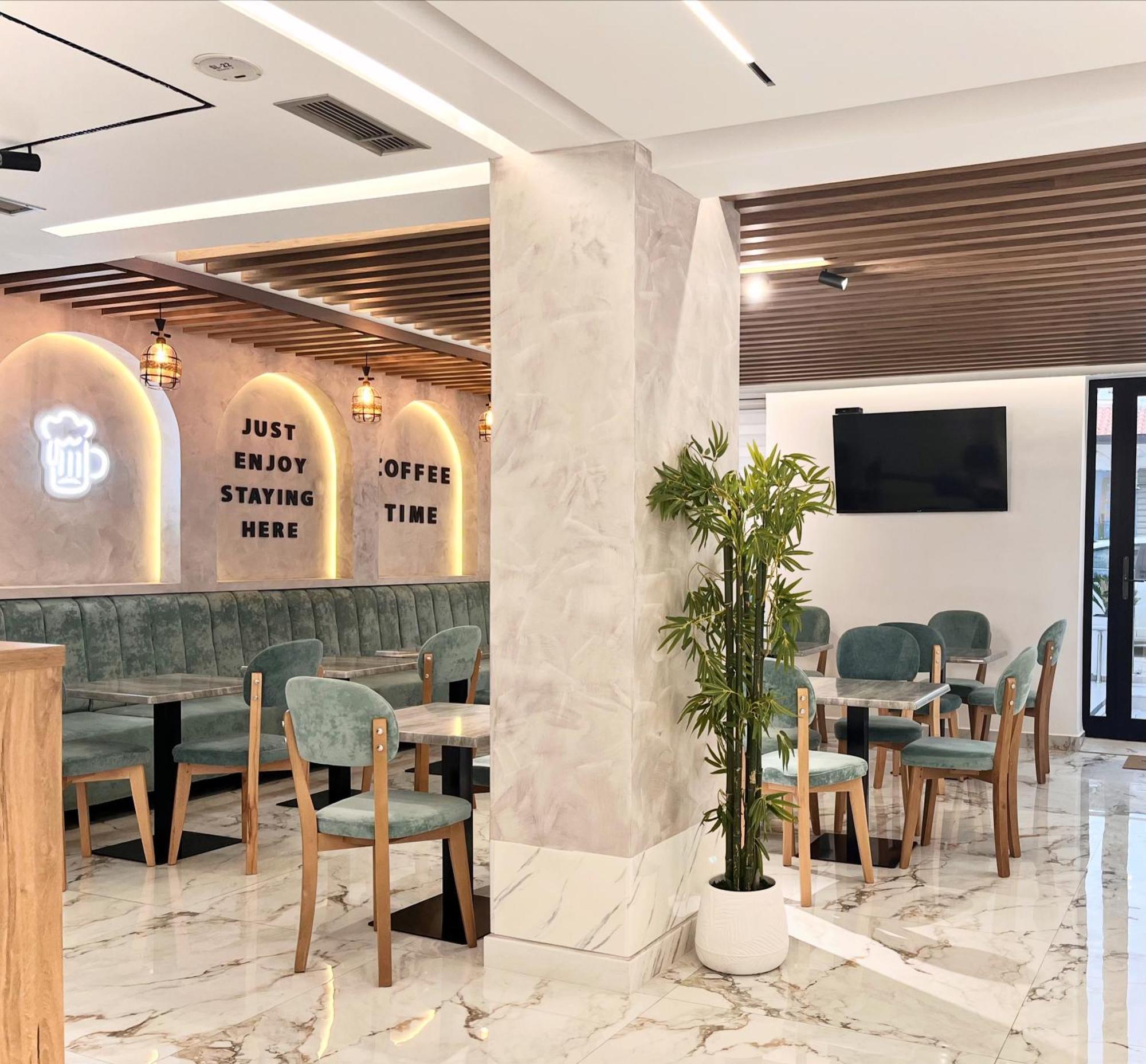 Mili Hotel Берат Экстерьер фото